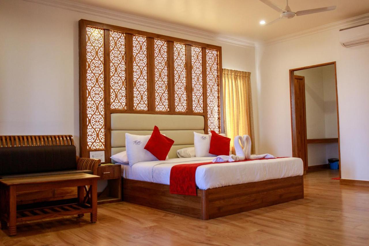 Thai Beach Resort Tiruchchendūr 外观 照片